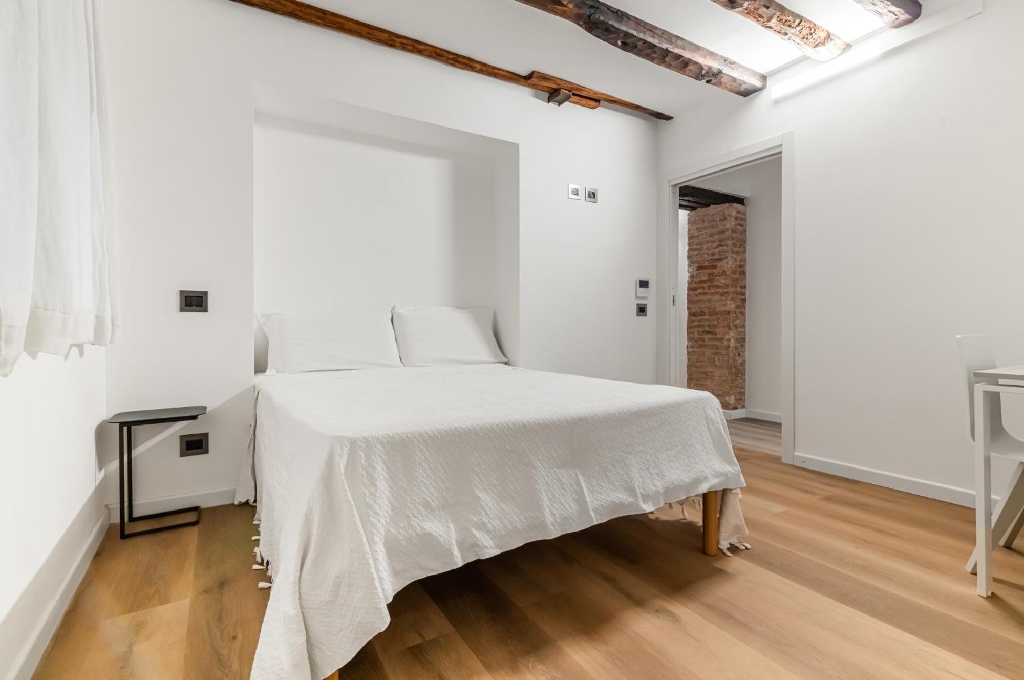 Piazza Indipendenza Loft & Rooms Palermo Exteriör bild