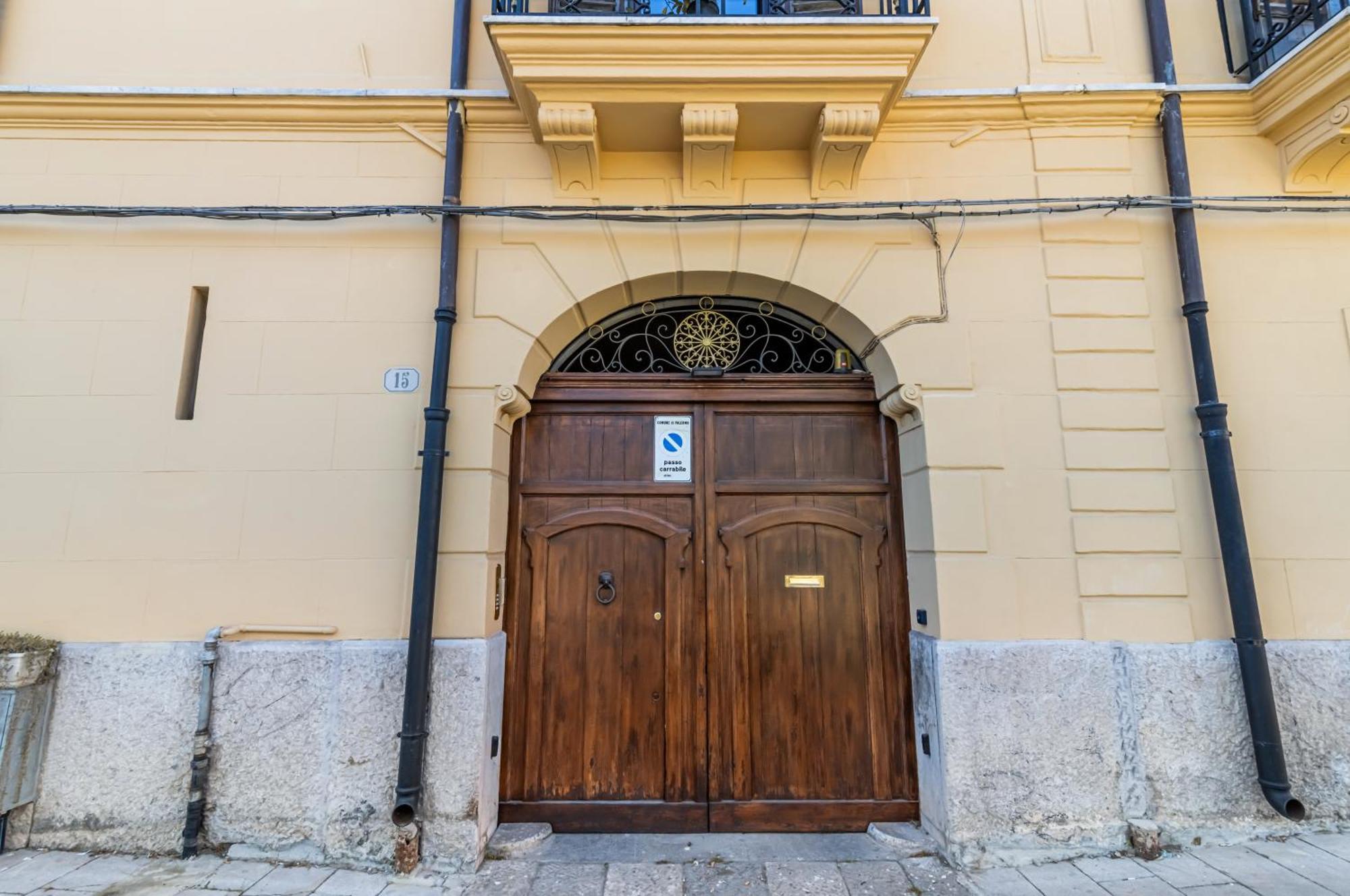 Piazza Indipendenza Loft & Rooms Palermo Exteriör bild